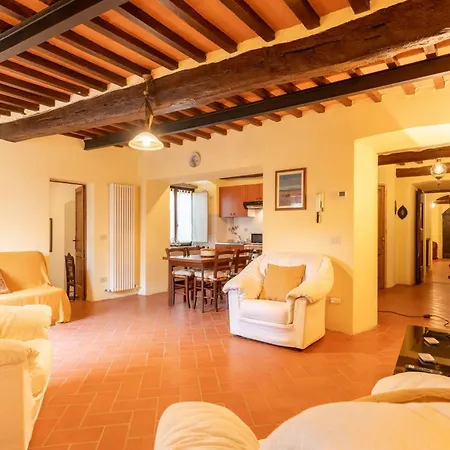 Cozy Pieracchi - A Slice Of History Barga
