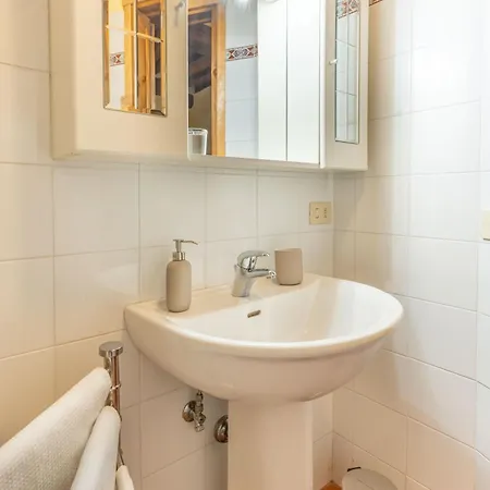 Apartamento Cozy Pieracchi - A Slice Of History Barga
