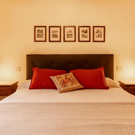 Cozy Pieracchi - A Slice Of History Lägenhet Barga